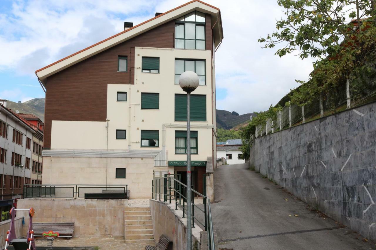 Adrimarcangas Onís Buitenkant foto